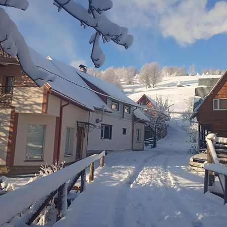 Hotel У Олега Verkhne-Studenyy Exteriér fotografie
